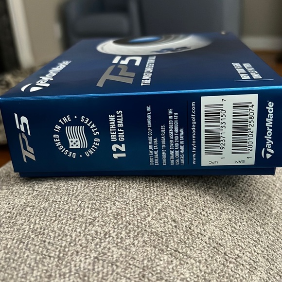 TaylorMade TP5 golf balls - Picture 4 of 7